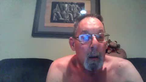 greybeard6868 online show from December 18, 1:05 am