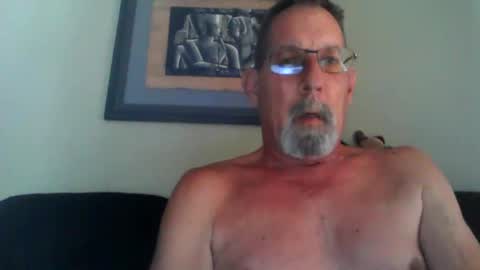greybeard6868 online show from December 18, 6:03 pm