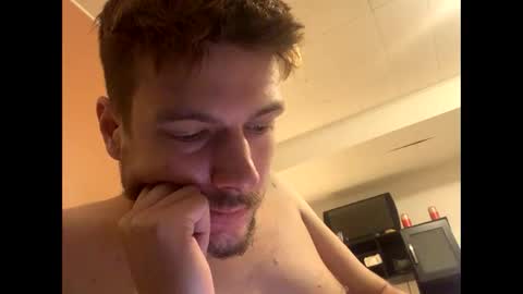 Perfectlyaveragesavage online show from December 17, 10:33 am