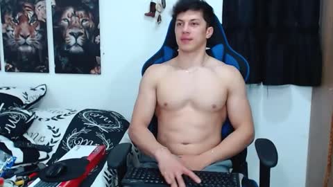 griego01 online show from March 5, 9:37 pm