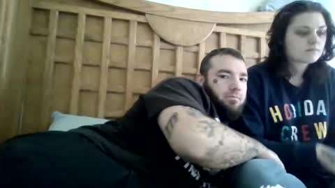 gsloueez online show from January 3, 3:22 pm