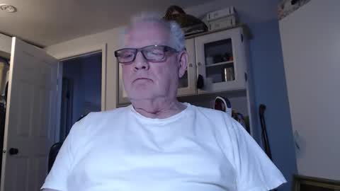 Horny Daddy online show from April 11, 12:20 pm