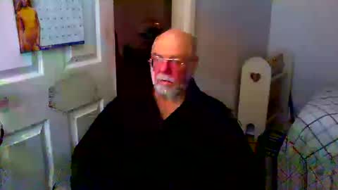 Snapshot of gtnolder60 chatting on February 1, 12:15 pm Gary online show from February 1, 12:15 pm