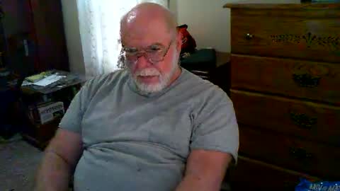 Gary online show from March 4, 9:23 pm