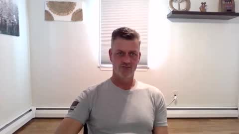 gudguy2025 online show from October 16, 2:38 pm