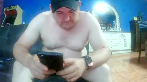 Snapshot of guerozaz chatting on September 21, 12:14 am guerozaz online show from September 21, 12:14 am
