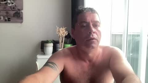 guil0 online show from July 19, 9:12 am