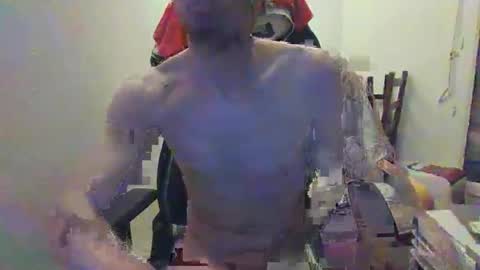 guil67728799 online show from February 14, 8:37 pm