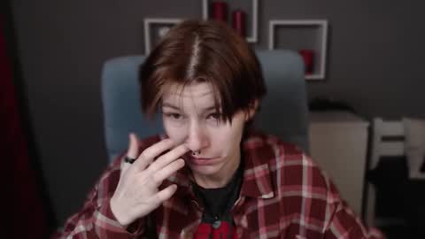 guitarandangell online show from November 22, 6:34 am