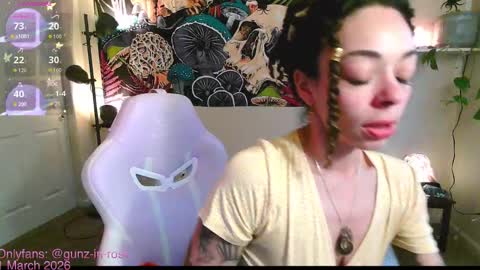 Kylie online show from March 1, 5:06 pm