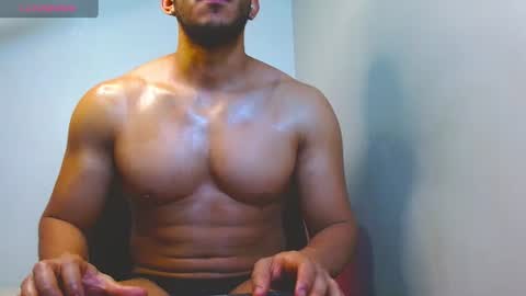 holl latino online show from June 26, 6:35 pm