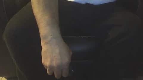 guy8inches4u online show from October 19, 10:47 pm