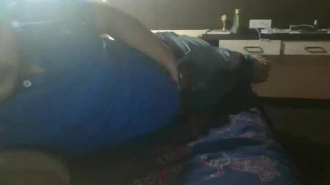 guywith85mm online show from December 25, 12:47 pm