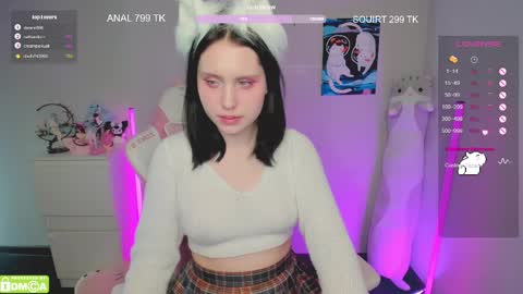   online show from February 13, 3:14 pm