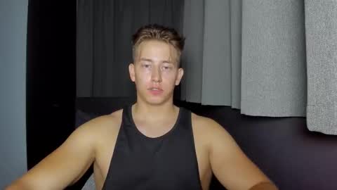 Oliver online show from September 13, 8:22 pm