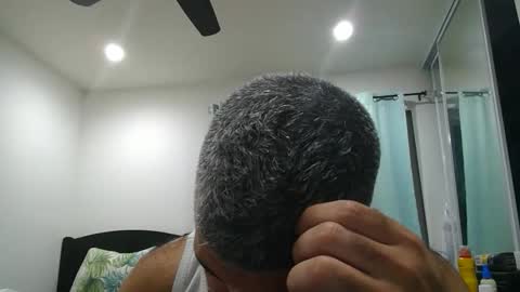 h0nest84 online show from September 27, 4:54 am