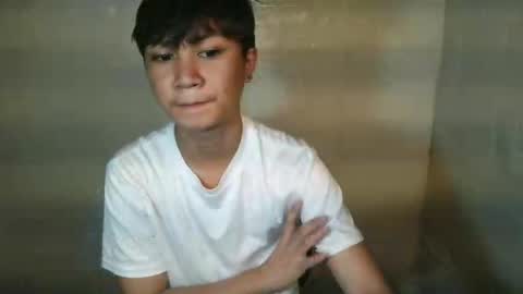 h0t_chan online show from March 1, 5:50 pm