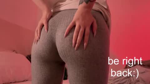 Lana online show from February 16, 7:05 pm