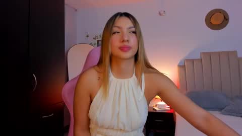 Paulina  online show from November 3, 3:29 am