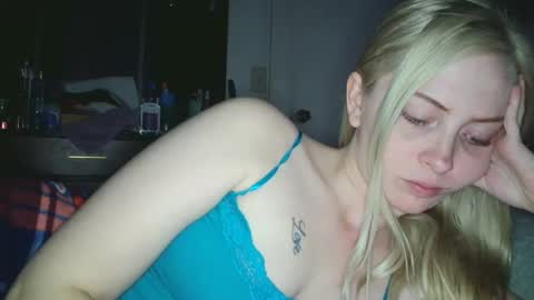 Snapshot of haileyakuma69 chatting on October 30, 8:48 am Hailey and d online show from October 30, 8:48 am