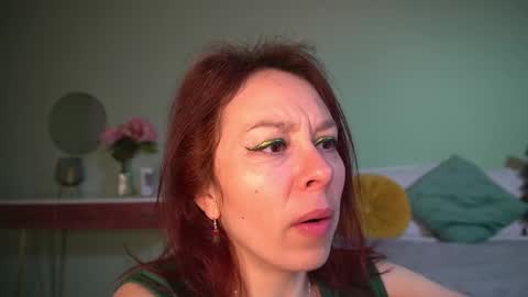 Hailey online show from March 6, 4:08 am