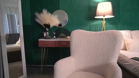 Hailey online show from February 28, 5:55 am