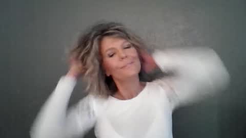 Hailey online show from February 13, 10:24 pm