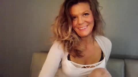 Hailey online show from January 8, 6:47 pm