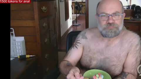 HairyDaddyBear69 online show from March 23, 3:39 pm