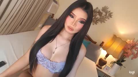 YOUR SIDECHIC HAILEY online show from October 18, 12:59 am