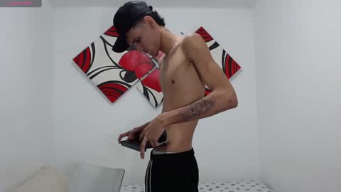 halan_demon online show from February 1, 7:47 am