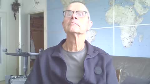 Prefer men 80 online show from October 5, 12:46 pm