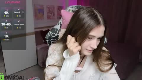 Snapshot of hana_flo chatting on October 8, 3:07 pm Hana online show from October 8, 3:07 pm