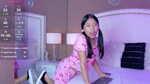 Hanna online show from February 28, 2:43 pm