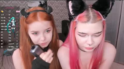 Tori and Asuna online show from March 8, 8:51 am