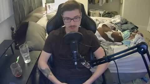 hands99 online show from April 11, 7:24 am