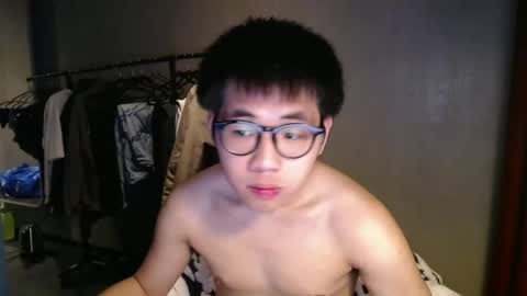 handsome_mannn online show from February 17, 8:06 pm