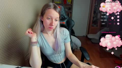 Mila online show from February 1, 8:58 pm