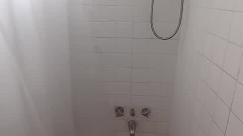 handsomerob42 online show from February 5, 10:35 pm