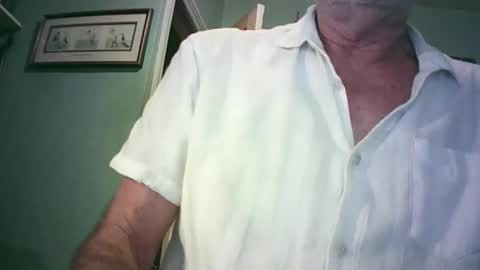 handymanforyou177322 online show from October 11, 10:02 pm