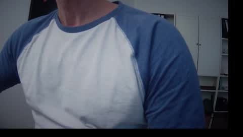 hanky online show from September 25, 10:22 am