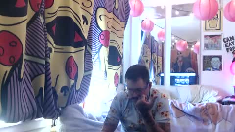 hank rams online show from September 28, 7:01 pm