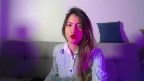 Hanna  online show from February 24, 2:03 am