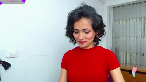 Sara online show from October 30, 8:42 pm