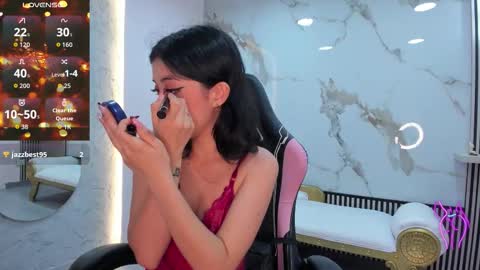 Hanna online show from December 22, 6:36 pm