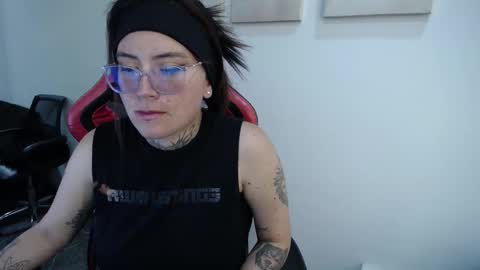 mara online show from March 14, 9:19 pm