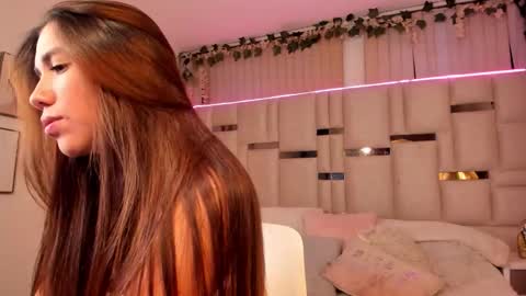 Hanna Klover online show from March 12, 4:27 am