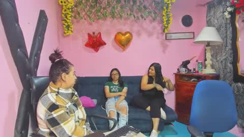 Hanna online show from March 11, 12:30 pm