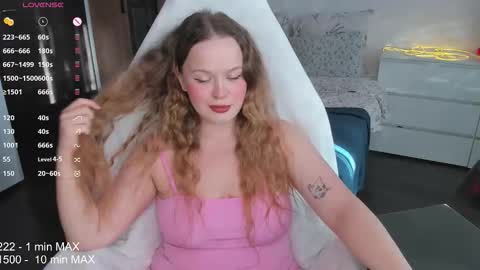 Snapshot of hanna_montanas chatting on September 23, 2:00 pm hanna montanas online show from September 23, 2:00 pm