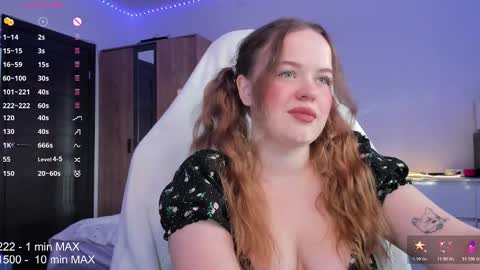 Snapshot of hanna_montanas chatting on October 19, 1:16 pm hanna montanas online show from October 19, 1:16 pm